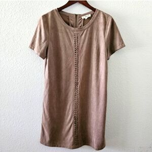 Blu Spero taupe shift dress size S faux suede short sleeve braid detail mini